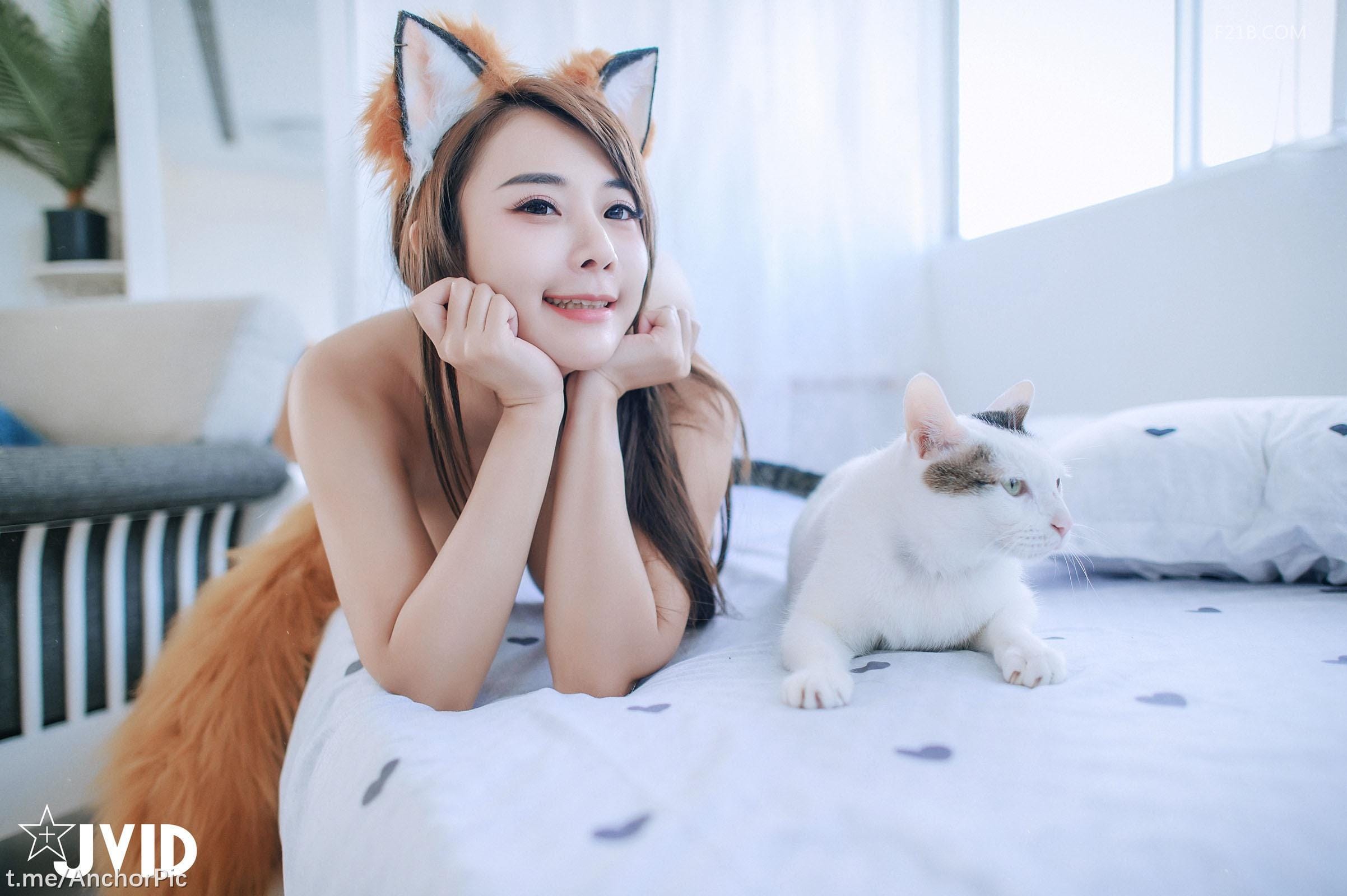 [乐乐] [性感/私房写真] JVID 狐狸女友私房图集 [161P]-软桃社